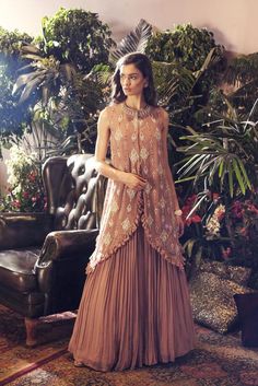 Bhumika Sharma, Peplum Design, Western Gown, Heavy Dresses, Afghan Jewelry, Indian Gowns Dresses, Indian Gowns, Designer Party Wear Dresses, Party Wear Indian Dresses