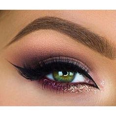 Maquillage Yeux Cut Crease, Gel Eyeshadow, Make Up Gold, Make Up Inspiration, Beautiful Eye Makeup, Kiss Makeup, Makeup For Green Eyes