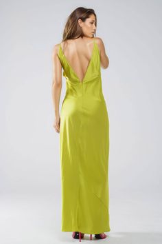 Subcategory: Dress. Collar: V-neck neckline. Sleeves: Sleeveless style. Fit: Standard fit. Style: Party. Detail: Open back. Fabric: Satin . Zipper: Zip-back fastening. runs true to size. S. 95% Polyester 5% Elastane Green Sleeveless Tie-back Slip Dress, Fitted Green Maxi Dress With Adjustable Straps, Green Sleeveless Slip Dress With Tie Back, Green Sleeveless Bias Cut Dress, Green Sleeveless Bias-cut Dress, Green Bias Cut Sleeveless Dress, Summer Satin V-neck Maxi Dress, Spring Green Halter Neck Slip Dress, Summer Satin Maxi Dress With V-neck