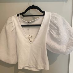 White Zara Shirt With Puffy Sleeves Size Medium New With Tags Never Worn White V-neck Puff Sleeve Top For Brunch, White V-neck Puff Sleeve Top For Day Out, Trendy Fitted Top For Brunch, Casual Fitted Top For Brunch, White Trendy Puff Sleeve T-shirt, Trendy White Puff Sleeve T-shirt, White Puff Sleeve Trendy T-shirt, White Puff Sleeve T-shirt, Fitted White T-shirt With Puff Sleeves