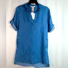 * Nwt* Philosophy Women’s Blue Collared Chambray Shirt Dress. Has Side Pockets Sz. Small Measurements Are In The Last Photos Friendly Home Free Home Save An Additional 15% When You Bundle 3 Or More Items! Thank You For Visiting Or Shopping In My Closet Casual Short Sleeve Workwear Tunic, Chambray Shirt Dress, Chambray Shirt, Home Free, Chambray, Philosophy, Shirt Dress, Color Blue, Womens Dresses