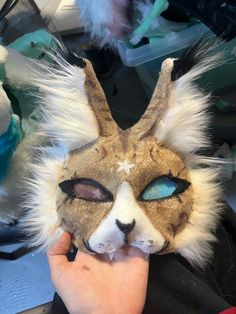 handmade mask commison, make sure to include as many details as you can. Dm me a photo of what you want the mask to look like! each mask includes  *airbrushing  *elastic  *fully lined  i can make any animal:3 the fully furred options are a different option that offer the face of the mask to be completely covered by fur instead of felt !! Cute Therian Mask, Fox Therian Mask, Animal Masks Diy, Cat Mask Diy, Felt Animal Masks, Therian Masks, Cat Masks, Therian Stuff, Therian Mask