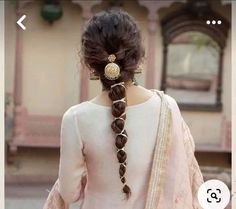 New Bridal Hairstyle, Faiza Saqlain, Hairstyle Accessories, Indian Braids, Bridal Hairdo, Bridal Braids, Bridal Hair Inspiration, Ethnic Hairstyles, Indian Bridal Hairstyles