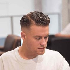 High Fade Slick Back, Low Fade Pompadour For Men, Messy Comb Over Men, High Skin Fade Haircut Men, Short Pompadour Men, Men Hairstyles 2023, Hire Cut, Pomade Hairstyle Men, Slick Back Fade