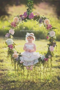 Diy Photography Props, Photo Rose, Easter Photos, Foto Baby, Foto Tips, Wedding Wreaths, Foto Poses, Childrens Photography, Diy Photography