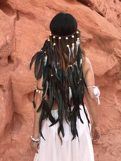 Excited to share the latest addition to my #etsy shop: Tribal Feather Headband/Feather Headpiece//Native American Inspired Headdress/Boho Chic Hair Accessory//Tribal Headpiece//Goddess Headdress Boho Chic Hairstyles, Indian Feathers, Feather Headpiece, Fest Outfits, Turquoise Jewelry Native American, Feather Headdress, Feather Headband, Feather Jewelry, Feathered Hairstyles