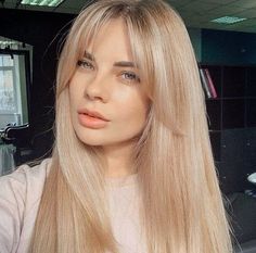 Straight Blonde Hair, Hair Streaks, Hairstyles For Layered Hair, Gray Hair Highlights, Fantasy Hair, Wedding Hair Inspiration, Haircuts Straight Hair, Long Hair With Bangs