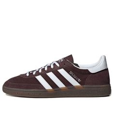 "Shadow brown upper with a gum sole, offering a neutral and timeless look." Brown Spezial Adidas, Adidas Spezial Brown, Brown Adidas Shoes, Girlboss Style, Sneaker Ideas, Adidas Brown, Brown Adidas, Adidas Handball Spezial, Adidas Handball