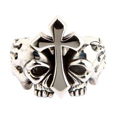 Flame Cross Skull Sterling Silver Ring ~New  Ring width : 1" x 1" inch  Ring weight : 24 grams   Material:.925 sterling silver   This one of a kind ring combines three of the most widely recognized biker symbols- skulls, crosses, and flames. Intricately designed and carved by expert craftsmen, this ring is a must-have for any biker ring collection.  The quality is amazing and the design is something that any biker would be proud to have. Make all your friend jealous when you show up with this am Flame Tattoo Design, Flame Ring, Flame Tattoo, Onyx Ring Men, Biker Ring, Flame Tattoos, Gothic Ring, Art Ring, Gothic Earrings