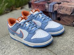 Otomo Katsuhiro x SB Dunk Low “Steamboy OST” University Blue Orange LF0039-009 #otomokatsuhirosbdunklowsteamboyostuniversityblueorange #universityblueorange #nikedunk #nikedunks #nikedunklow #nikedunklowuniversityblue #nikedunkloworange #otomokatsuhiro #sneakerhead #sneakers #sneakershields🛡 #sneakercon #sneakernews #sneakerleaks #sneakerfiles #sneakeraddict #sneakerfreaker #sneakerfiend #sneakerporn #sneakerfreak #sneakerholics #sneakerwatch #sneakersaddict #sneakercommunity #sneakercollector Sb Dunk Low Outfit Men, Sb Dunk Low Outfit, Otomo Katsuhiro X Nike Sb Dunk Low, Nike Dunks Low Racer Blue, Nike Dunk Low Syracuse, Orange And Blue Sneakers, Blue Suede Sneakers For Streetwear, Nike Dunk Low Off White Orange, Orange Sneakers