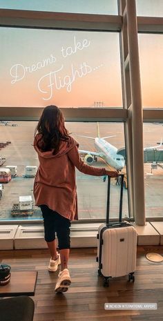 Chique Outfit, Airport Photos, Instagram Creative Ideas, Travel Pictures Poses