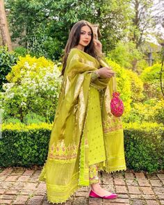 Haldi Ceremony Dress, Dress For Bride, Ceremony Dress, Indian Bride Outfits