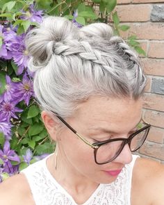 Space Buns Wedding Hair, Space Buns Long Hair Low, Wedding Hair Space Buns, White Hair Space Buns, Elegant Space Buns, Hair Space Buns, Glamour Room, Braided Space Buns, Half Up Bun