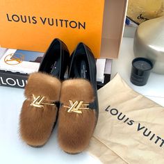 Brand New, Never Worn. Comes With Original Box & Dustbag. Sold Out Everywhere. Size: Eu 36 (Us 6) Heels: 0.5" Black Calf Leather Mink Trim Round-Toes As Seen On Cardi B** Shown In Last 2 Photos Louis Vuitton Slides, Louis Vuitton Flats, Louis Vuitton Loafers, Teal Flats, Brown Ballet Flats, Black Patent Leather Flats, Animal Print Flats, Glitter Flats, Louis Vuitton Black