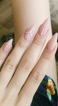 Nails ideas nude inspiration Neutral Nail Art, Flare Nails, Neutral Nail, Witch Nails, Nagellack Trends, Nagel Tips, Her Nails, Neutral Nails, Beautiful Nail Art