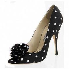 Rihanna + Brian Atwood Polka-Dot Marielle Pumps Satin Open Toe Size 39 Brian Atwood Heels, Trending Womens Shoes, Chic Chic, Brian Atwood, Shoe Fits, Fabulous Shoes, Fashion Heels, Beauty And Fashion, Pretty Shoes