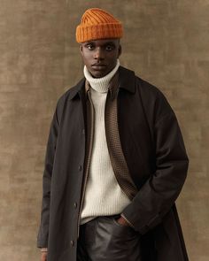 Instagram Minimalist Fall Fashion, Minimalist Fashion Fall, Urban Trends, Mens Outfit Inspiration, Winter Outfits Men, Casual Evening, Streetwear Sneakers, Mens Winter Fashion, Harris Tweed