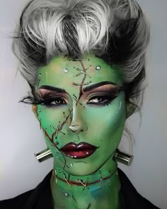 Scariest Halloween Costumes, Frankenstein Makeup, Scary Women, Halloween Makeup Diy, Mehron Makeup, Cool Halloween Makeup, Amazing Halloween Makeup, Halloween Makeup Inspiration, Frankenstein Halloween