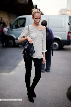 again Simple Chic, Street Style Inspiration, Sweater Weather, Simple Outfits, Daily Fashion, Black Pants