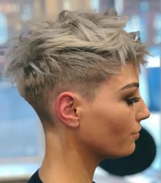 Short Hairstyles For Thick Hair, Edgy Short Hair, Very Short Hair, Short Pixie Haircuts, Undercut Hairstyles, Short Blonde, Short Hair Haircuts