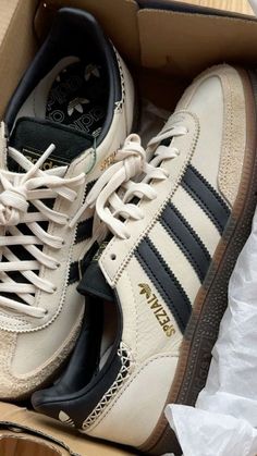 Surfergirl Style, Adidas Handball, Adidas Spezial