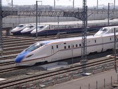 E2 Series & E7 Series Shinkansen Speed Rail, Visual Identity Design, Rolling Stock, Railroad Tracks, High Speed