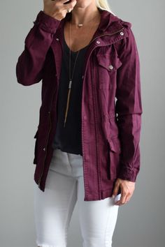 Love the color  September 2016 Stitch Fix Review: Tinsel Chapleen Cargo Jacket |www.pearlsandsportsbras.com| Stitch Fix Fall, Hair Gray, Stitch Fix Outfits, Stitch Fix Stylist, Cargo Jacket, School Looks, Cute Jackets, White Pants, Sweater Weather