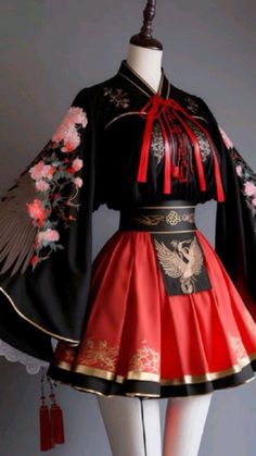 Cute Kimono Outfits Japanese, Japan Outfits Ideas, Kitsune Outfit Ideas, Aesthetic Japanese Outfits, Asian Inspired Dress, Japanese Festival Outfit, Japanese Clothes Aesthetic, Japanese Female Outfits, Fantasy Japanese Clothing