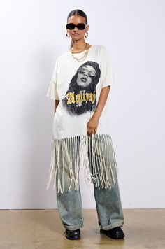 Chunky Platform Boots, Fringe Shirt, Platform Boots Chunky, Oversized Shirt Dress, Gold Lettering, Chunky Platform, Weekend Wear, Aaliyah, Body Style