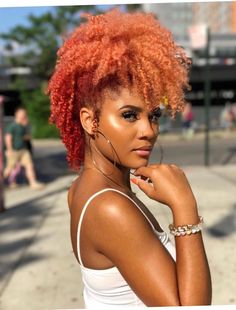 Cheveux Oranges, Dyed Natural Hair, Mohawks, Afro Hair, Orange Hair, Colored Hair