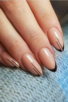 unique French Tip nails Minalistic Nails, Edgy Spring Nails 2023, Very Short Round Nails Gel, Abstract Nail Ideas, Minimalist Nail Art Lines, Short Stiletto Nail Art, Minimalist Nail Design, Ongles Beiges, Manicured Nails