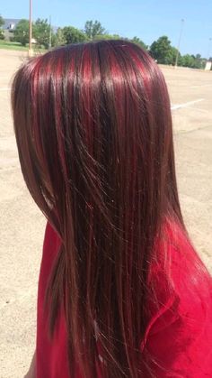 Brunette Hair With Green Highlights, Red Highlights With Layers, Hair Inspo Color Dark Brown, Dark Red Ends On Brown Hair, Dark Red Hair With Black Highlights, Deep Red And Black Hair, Brown Hair With Streaks Of Color, Chocolate Hair With Red Highlights, Summer Hair Dye Ideas For Brunettes