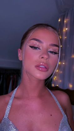 Glitter Face Makeup, Euphoria Inspired Makeup, Festival Eye Makeup, Music Festival Makeup, Coachella Makeup, Festival Makeup Rave, Goddess Makeup, Festival Makeup Glitter, Concert Makeup