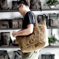 Waxed Canvas Shoulder Bag with Leather Handle, Canvas Everyday Tote Ba – ROCKCOWLEATHERSTUDIO Waxed Canvas Tote Bag, Sling Bag Men, Everyday Tote Bag, Ladies Gents, Handbag Vintage, Everyday Tote, Tote Bag Leather, Waxed Canvas, Canvas Shoulder Bag