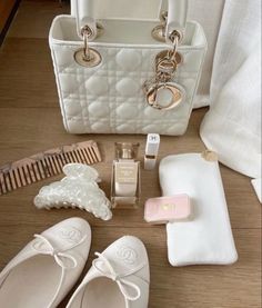 pinterest: hezzprice Pink Aura, Bag Aesthetic, Blair Waldorf, Pink Princess, Just Girly Things, The Devil, Lady Dior