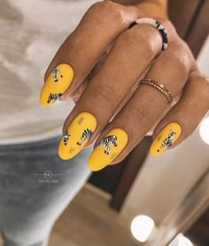 Safari Manicure, Safari Nails, Fall Toe Nails, Animal Nail Designs, Nye Nails, Trendy Nail Polish