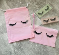 Includes: 1 x Pink eyelash print drawstring gift bag 1 x Pink eyelash print mini makeup bag 2 x Sets of false eyelashes (sets picked at random) 1 x Eyelash brush  2 x Pink eyelash cleaning cotton swabs Perfect present for any lash lover! Eyelash Cleaning, Party Sleepover, Lash Kit, Mini Makeup Bag, Eyelash Kit, Eyelash Sets, Eyelashes Mascara, Eyelash Brush, Mini Makeup