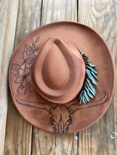 Burned Western Hats, Burn Hats Ideas, Burned Ball Cap, Painted Cowboy Hats Diy, Burned Hat Design Ideas, Custom Burned Felt Hats, Burning Hats Diy, Custom Wide Brim Hats, Burned Felt Hat Design