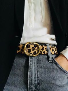 #leopard #belt #stylish #ootd #trending #fashion #outfits #cute #chic #trendy #jeans #parisian #french #cleangirlaesthetic #unique #newyorker #decor Animal Print Belt Outfit, Fashion Outfits Cute, Leopard Accessories, Leopard Print Belt, Leopard Belt, Leopard Outfits, Leather Waist Belt