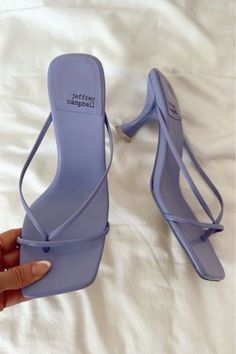 Heeled Sandals Aesthetic, Purple Shoes Heels Classy, Cute Summer Heels, Purple Heels Outfit, Cute Heels Classy, Outfits With Heels, Heels 2023, Elegant Shoes Heels, Heels Ideas