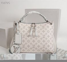 Lv Monogram Bag, Handbags White, Top Handbags, Lv Handbags, Lv Monogram, Monogram Bag, Replica Handbags