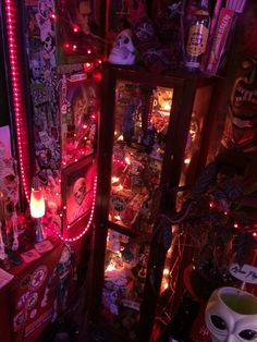 a room filled with lots of halloween decorations