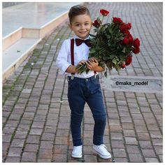 “Cute Maks 😍 via @finest__styles Pic: maks_model” Stylish Boys, Toddler Boy Outfits