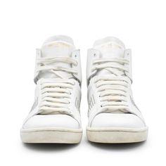 Saint Laurent 'SL/01H' high top sneakers in white leather with silver studded panels on both sides and gold foil logo stamp on the tongue. Brand = Saint Laurent Condition = 7.5/10, some light marks and creasing Size = 38.5 EU Material = Leather SKU = 16192-973 Gold Foil Logo, Logo Stamp, Gold Foil, White Leather, High Top, Top Sneakers, High Top Sneakers, Womens Sneakers, Saint Laurent