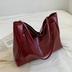 Product information: Material: PU Style: fashionable and simple Features: solid color Colour: white, red, blue, black, dark brown Size Information: Width: 42CM Height: 29CM Thickness: 10CM Portable: 20CM Packing list: Shoulder Bag*1 Product Image: Minimalist Tote Bag, Minimalist Tote, Red Purse, Vintage Shoulder Bag, Girly Bags, Vintage Bag, In My Bag