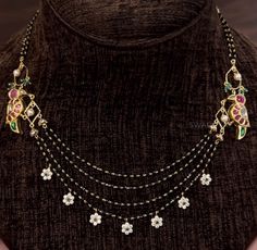 Tikka Jewelry, Tantra Art, Simple Jewellery, Neck Pieces Jewelry, New Gold Jewellery Designs