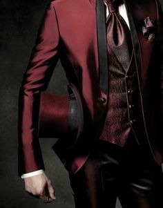 Burgundy Suit Men, Carlo Pignatelli, Best Man Wedding, Suits Men Business, Suits Prom, Groom Tuxedo, Burgundy Suit, Suits Men, Suit Men