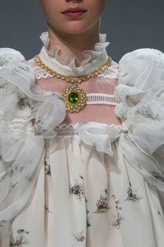 Giambattista Valli Couture, Giambattista Valli, Chi Chi, Costume Design