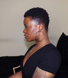 Defining Short 4c Hair, 4c Comb Coils, Doux Mousse On 4c Hair, Finger Coils Twa 4c, Twa Awkward Stage Natural Hairstyles, Chunky Twist Out, Tapered Twa, Dry Natural Hair, Perm Rod Set