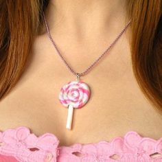 Sweet Pink and Purple Lollipop Necklace  (D1I2) Sweet Pink Polymer Clay Jewelry, Sweet Pink Plastic Jewelry, Purple Lollipop, Candy Photoshoot, Pink Lollipop, Doll Closet, Sweet Like Candy, Doll Aesthetic, Pearl Pink